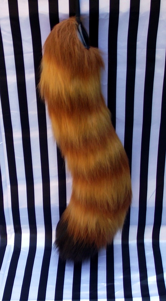 Ishaway's red panda tail side