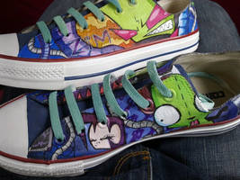 Invader Zim kicks