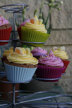 Lemon and Strawberry Frosting