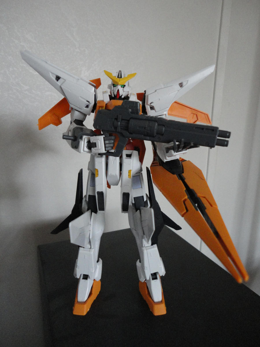 Gundam Kyrios 1-100 Scale Kit