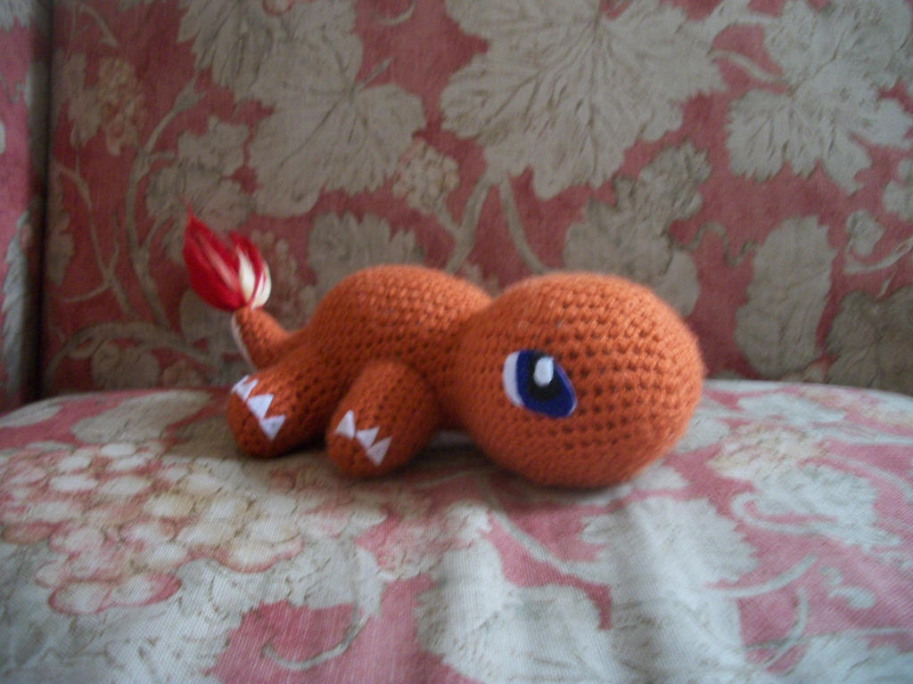 Amigurumi Charmander by Autumn-Maple