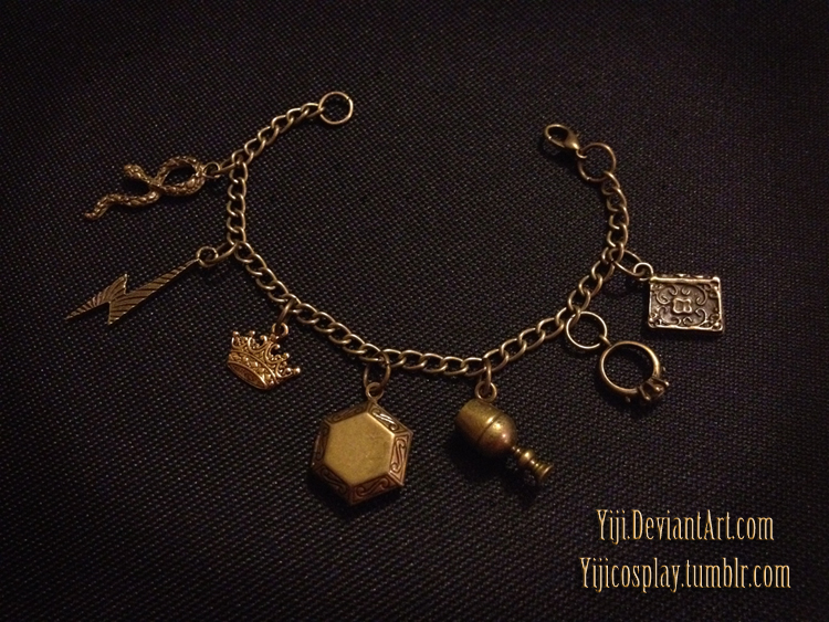 Harry Potter - Horcrux Charm Bracelet