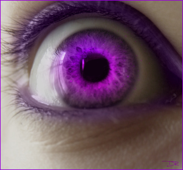 purple eye