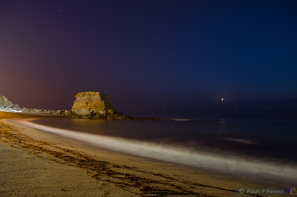 Moonset at Praia de Porto Novo