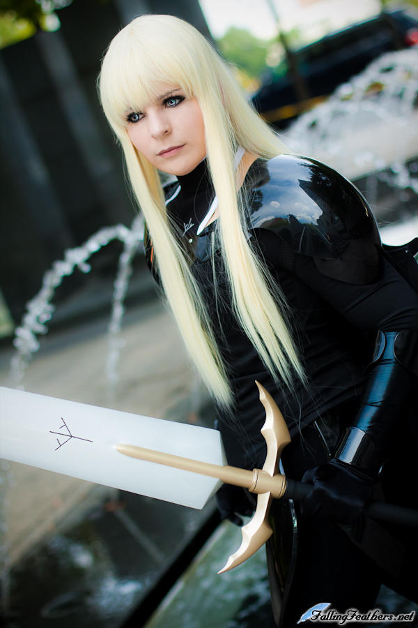 Alicia by FallingFeathers on DeviantArt