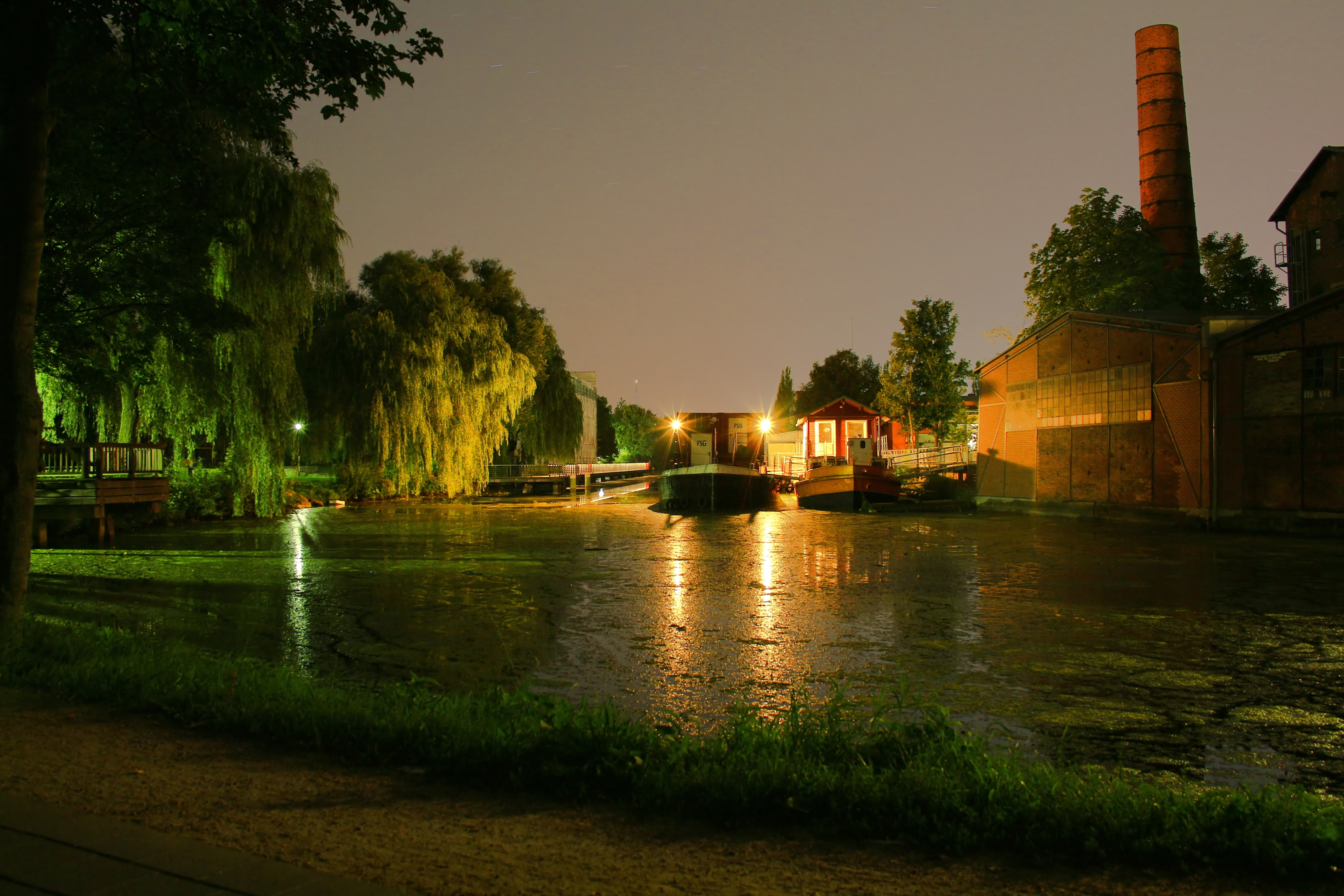 Willhelmsburg - Hamburg / Boat