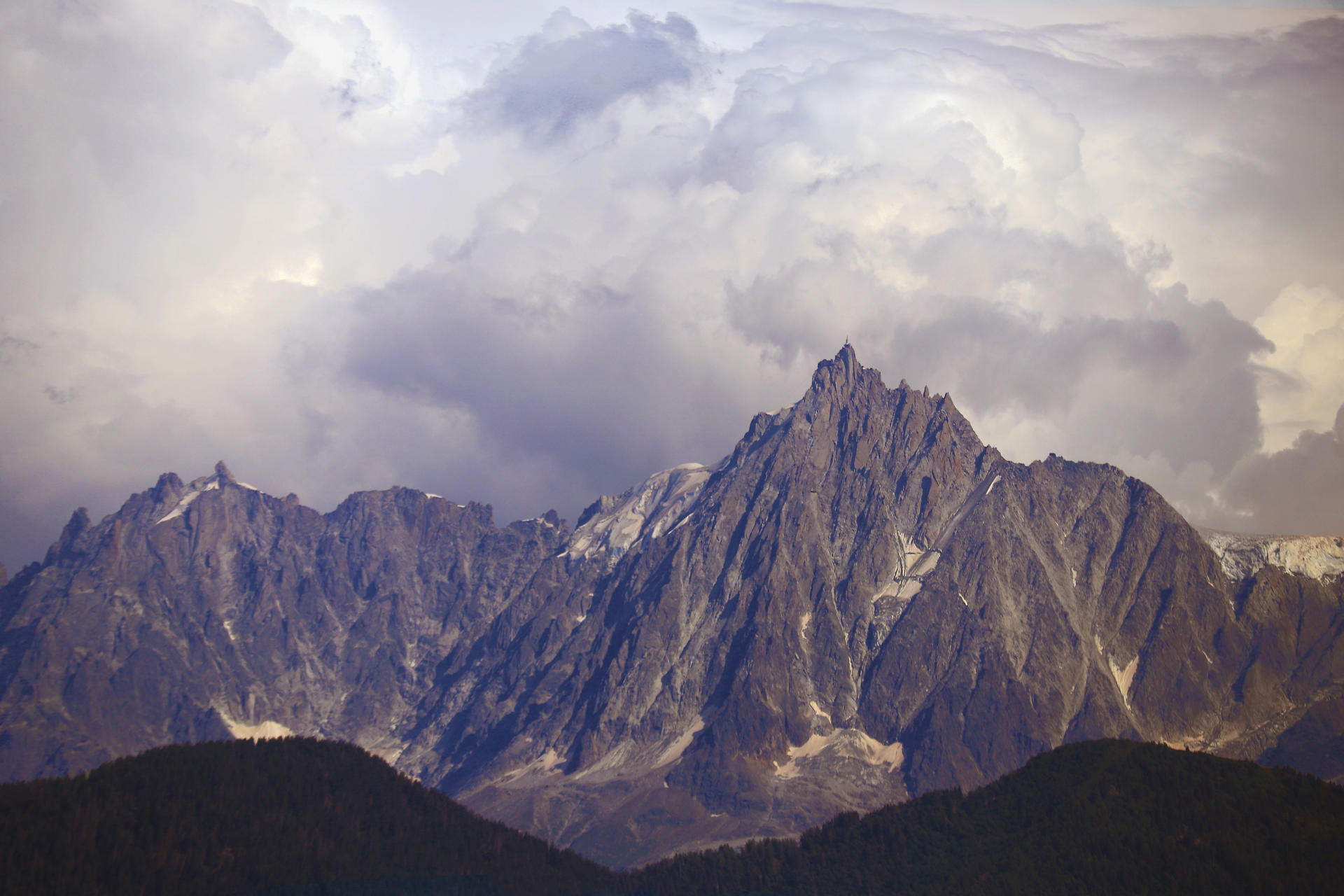 Cloudy Afternoon by organicvision on DeviantArt