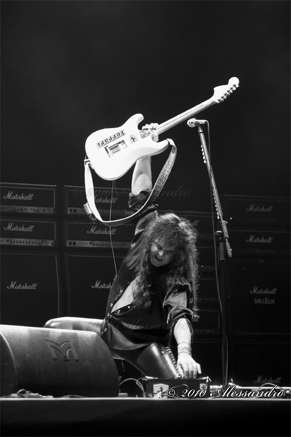 Yngwie J Malmsteen V