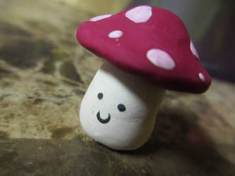 Clay Mini Mushroom Figurine