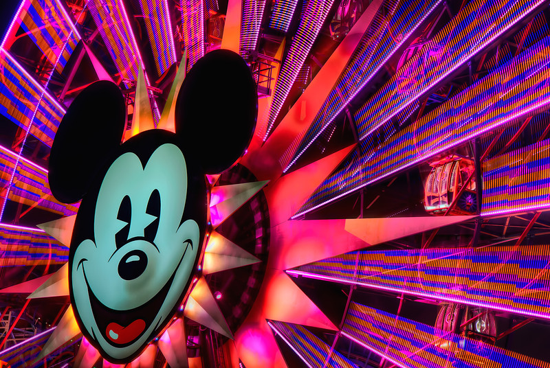 Mickey's Fun Wheel