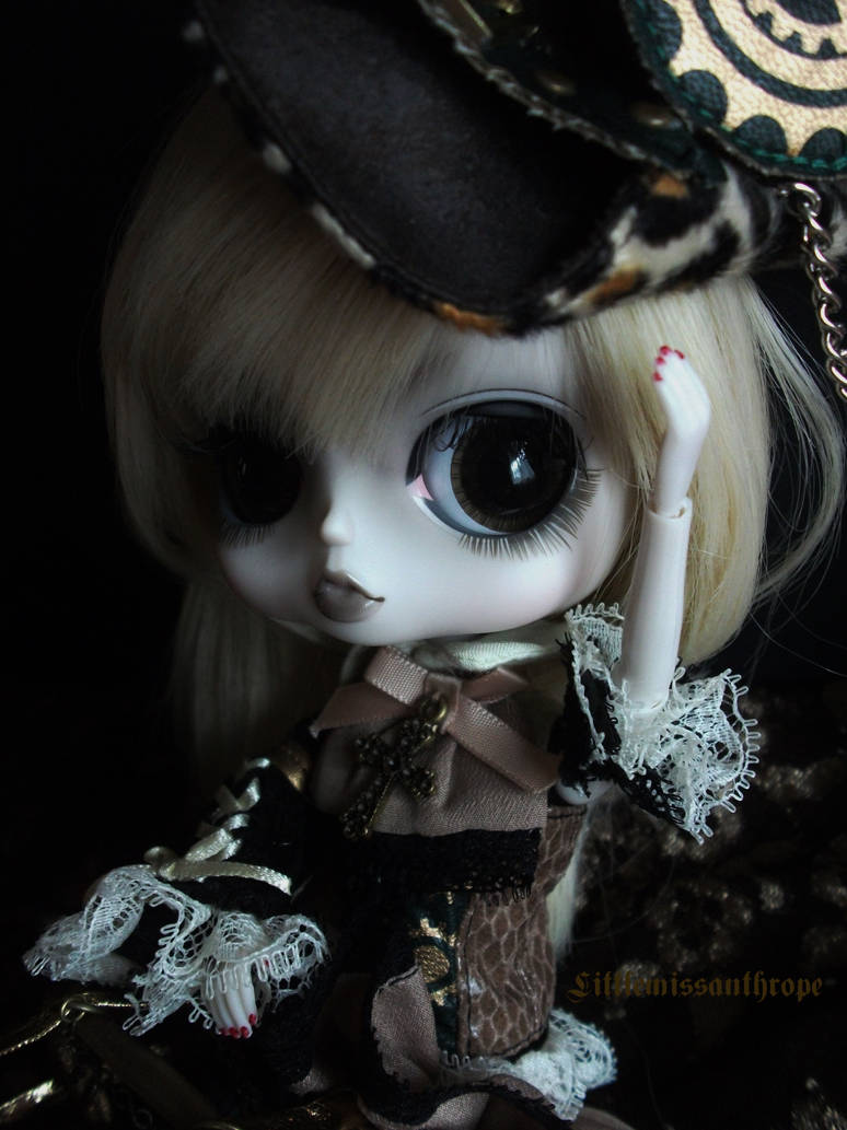 Madame Morweena Moirai by littlemissanthrope on DeviantArt