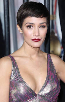 Frankie Bridge 7