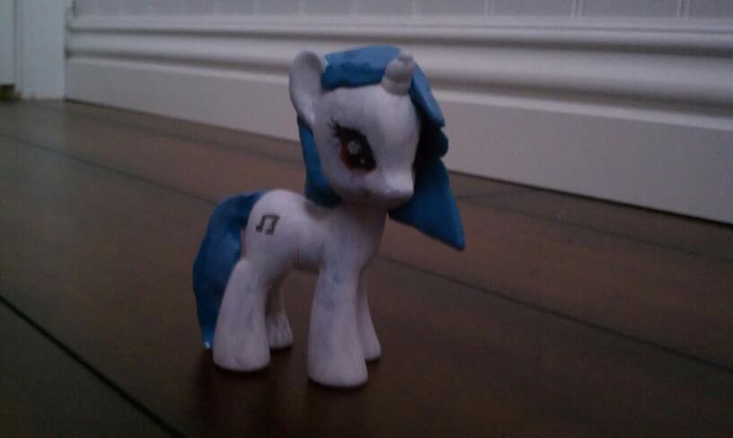 Vinyl Scratch Custom