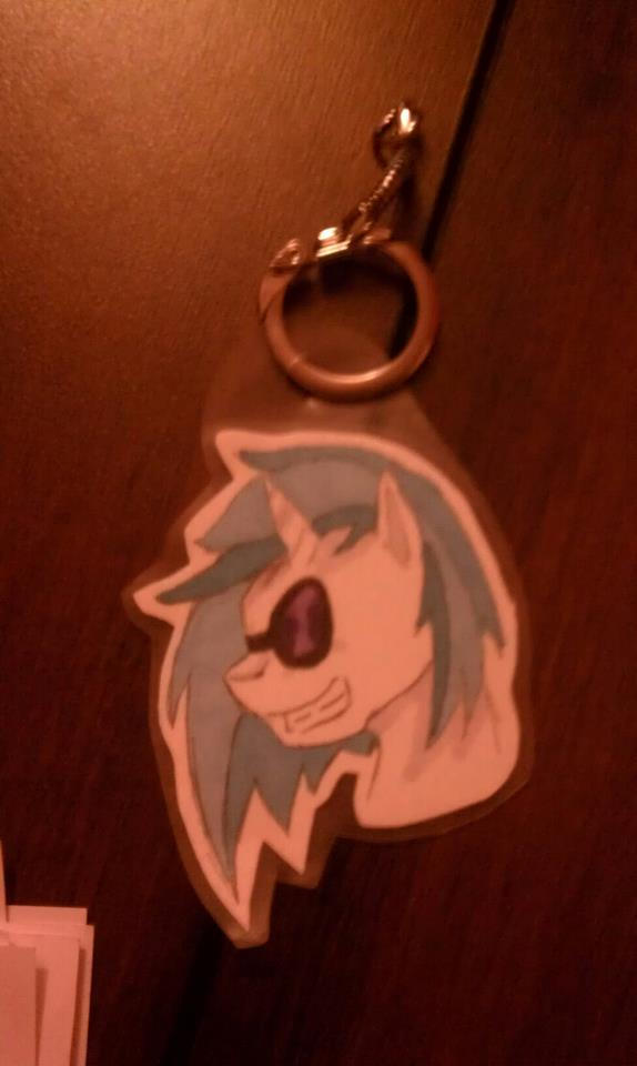 Vinyl Scratch Headshot Keychain by CassMutt on DeviantArt