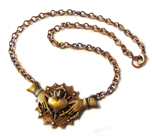 Steampunk Claddagh Necklace pic 2