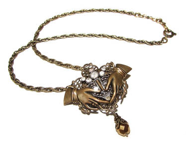 Steampunk Claddagh Pendant pic 3