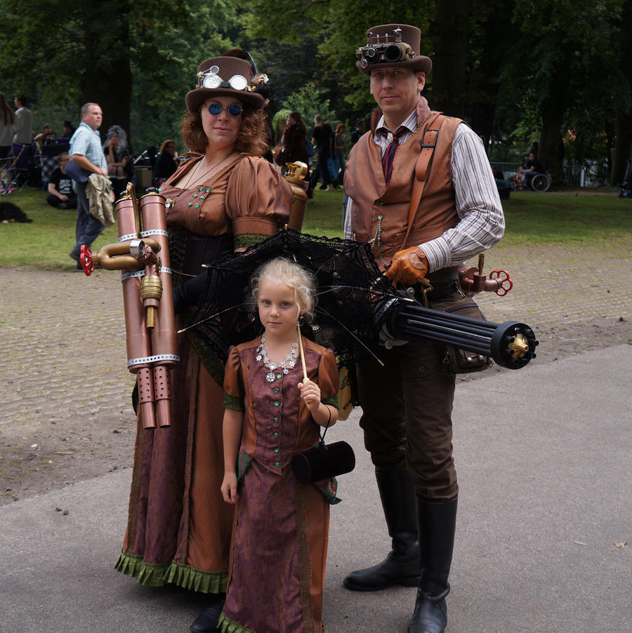 Steampunk family