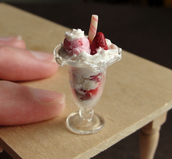 Miniature Strawberry Sundae