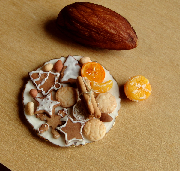 1:12 Scale Cookies and Nuts