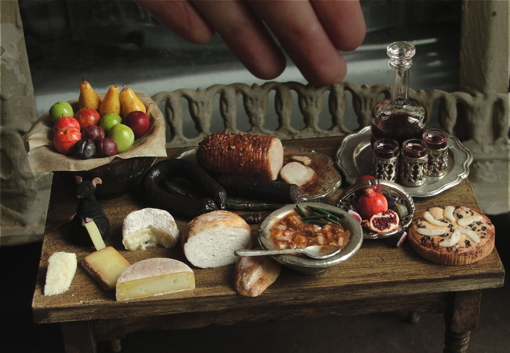 1:12 Scale Medieval Fare