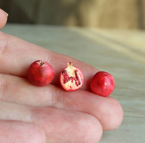 1:12 Scale Pomegranates