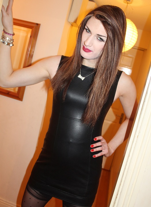 Black Leather Dress by Mezuki111 on DeviantArt Black Leather Dress by Mezuki111 on DeviantArt