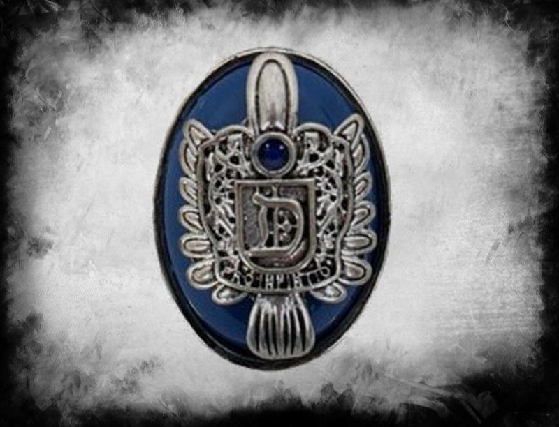 Shadow crest by Dorkababa on DeviantArt