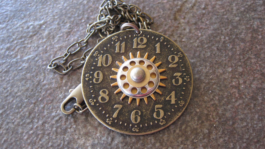 Dial Clock Steampunk Necklace