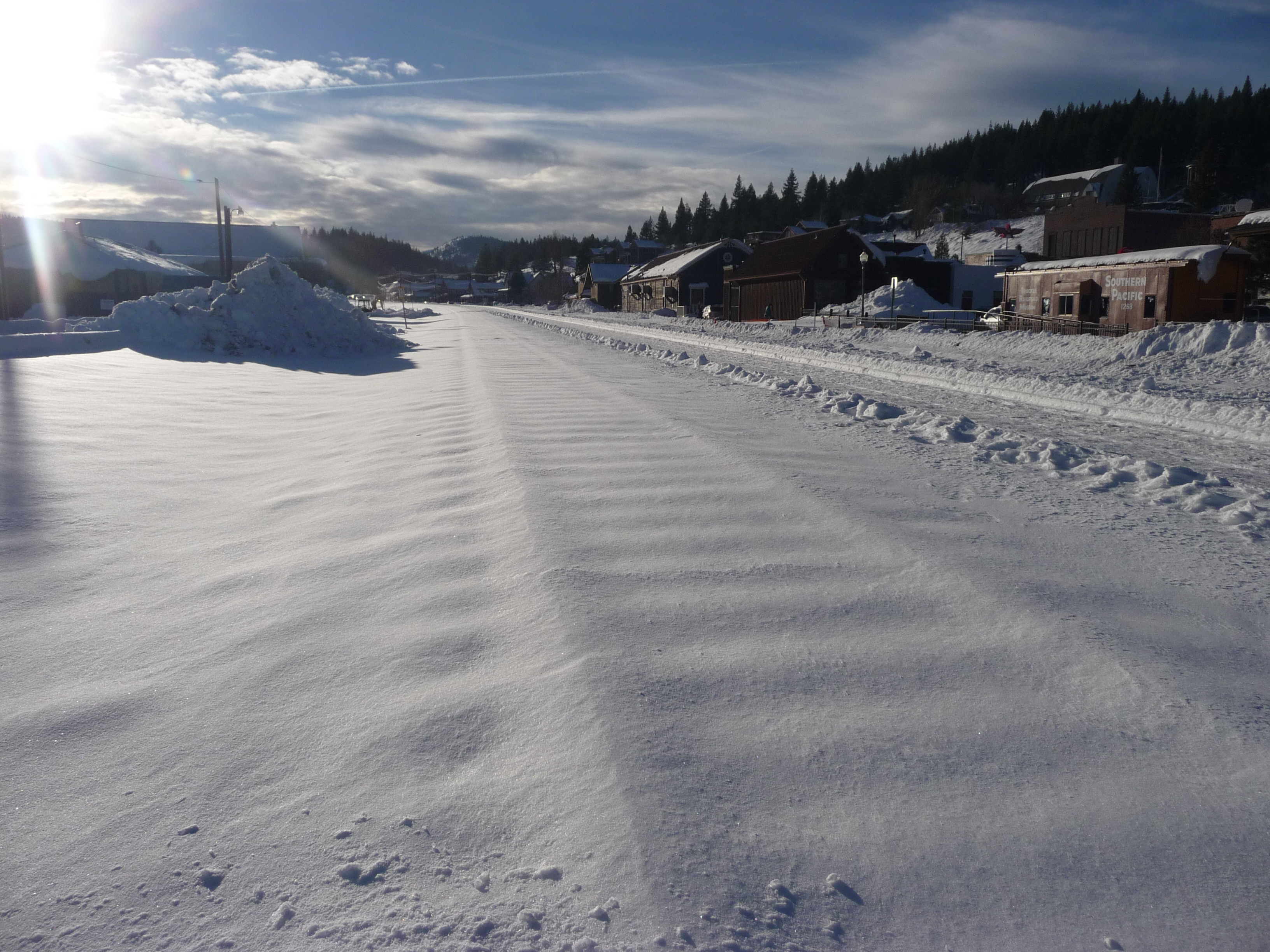 The tracks of snow