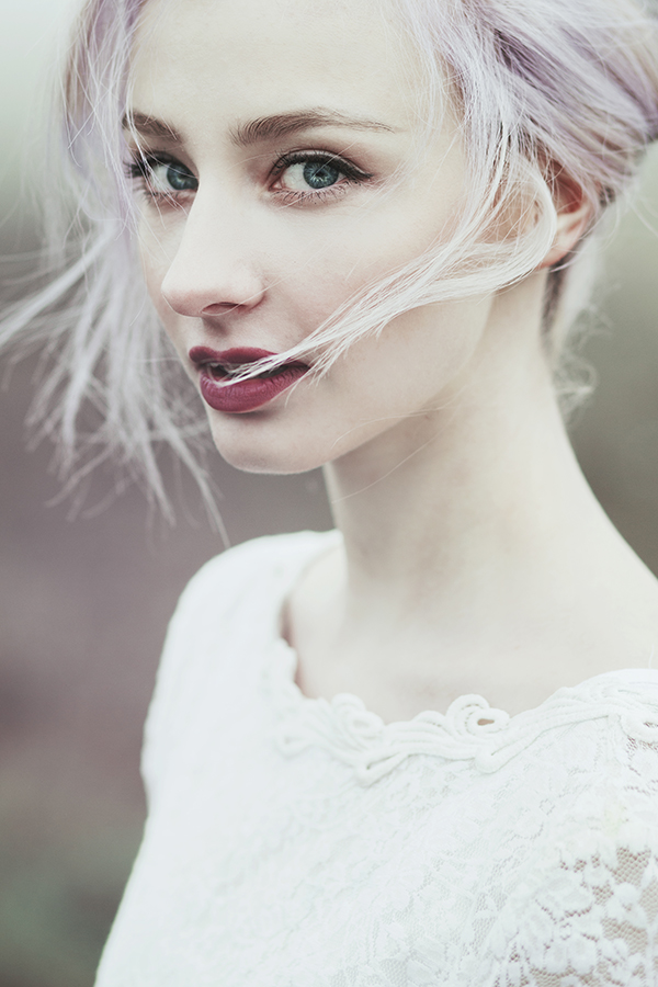 Pale