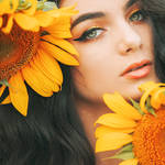 Sunflower Girl by thefirebomb