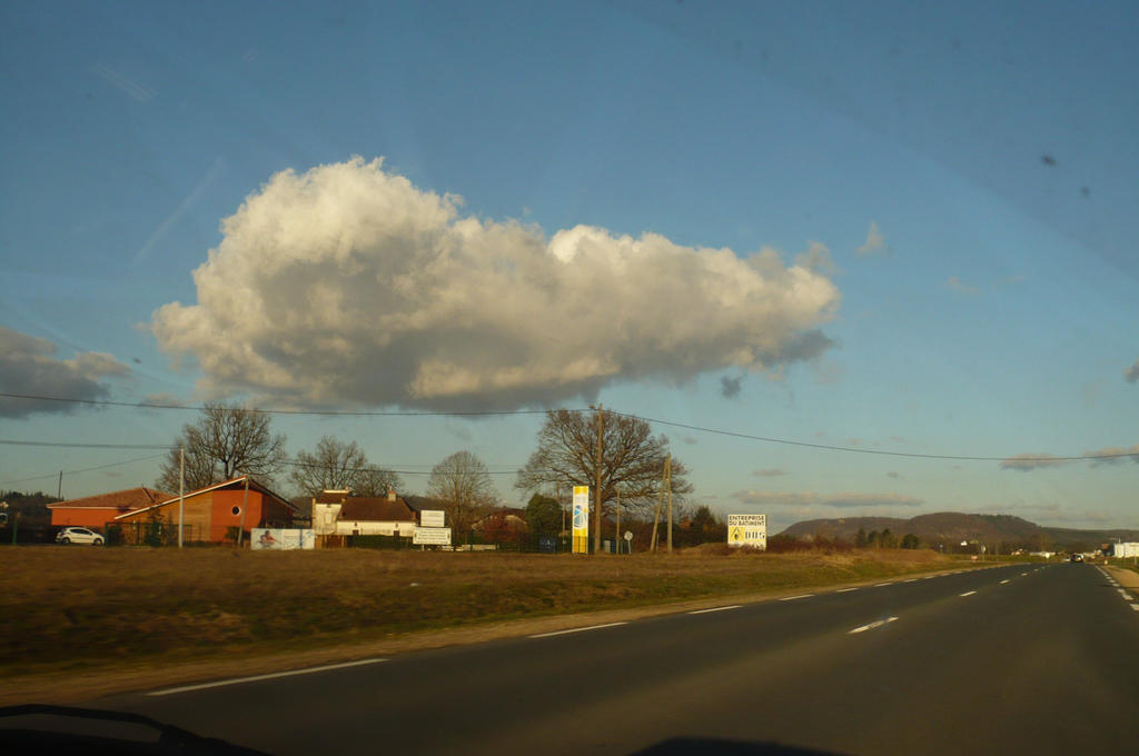 Big cloud in middle of nowhere