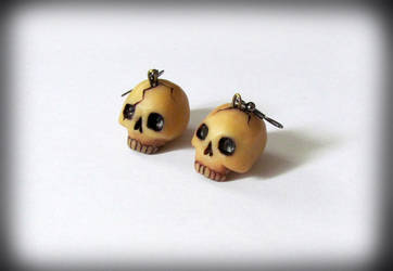 Cracked Skull Earrings