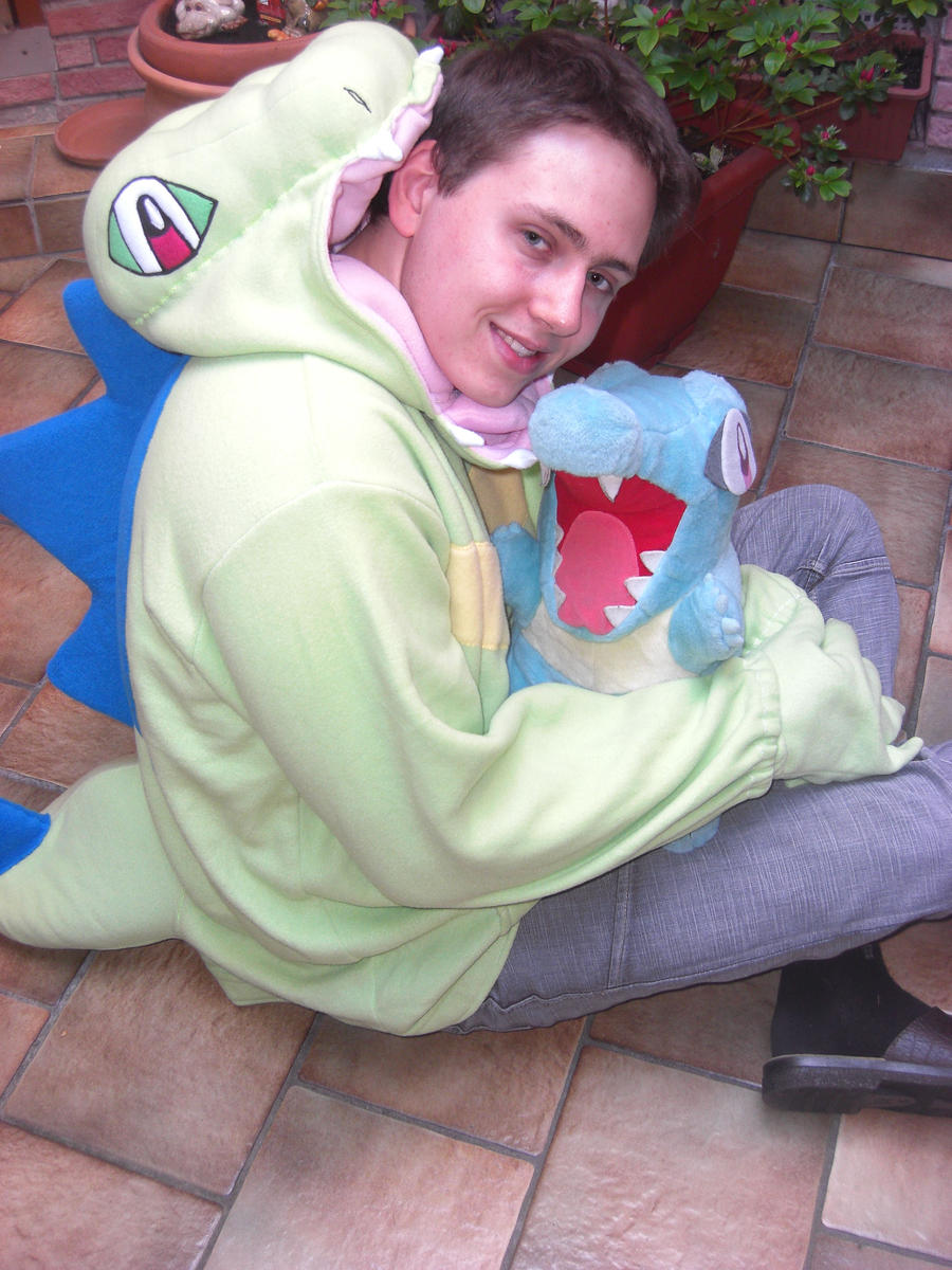 Shiny Totodile Hoodie at Home by invader-gir