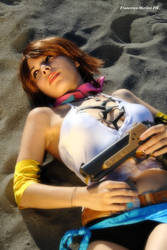 Yuna cosplay rest after the research of the sphere