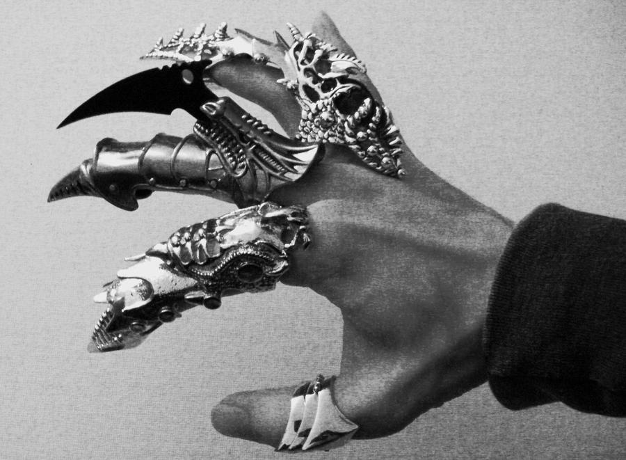 Dragon Hand by goe5 on DeviantArt