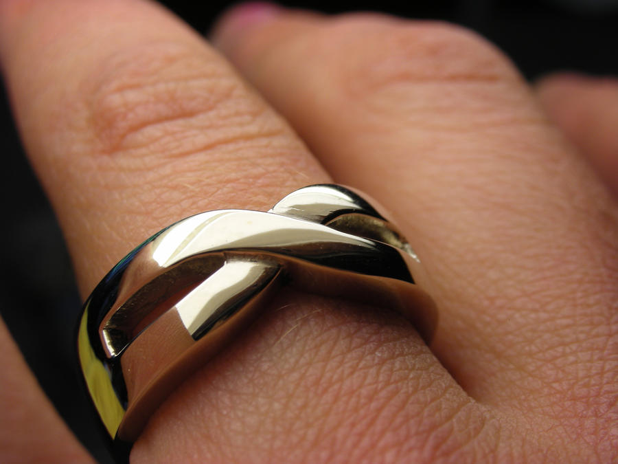 Gold infinity ring