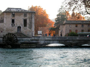 Across River Luberon