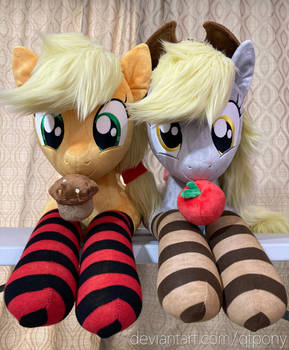 Applejack and Derpy plushies