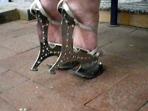 Shankless Heels (1)