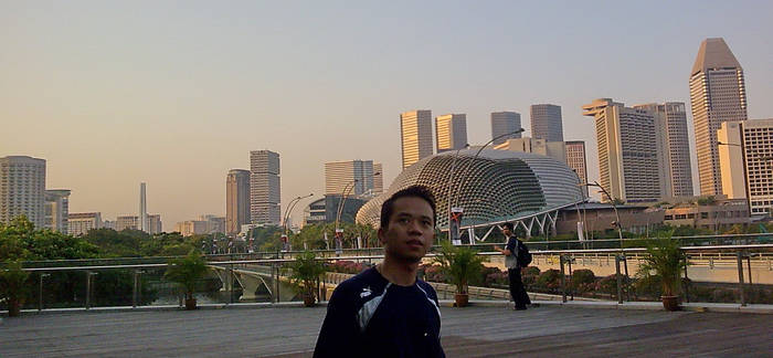 singapore breeze