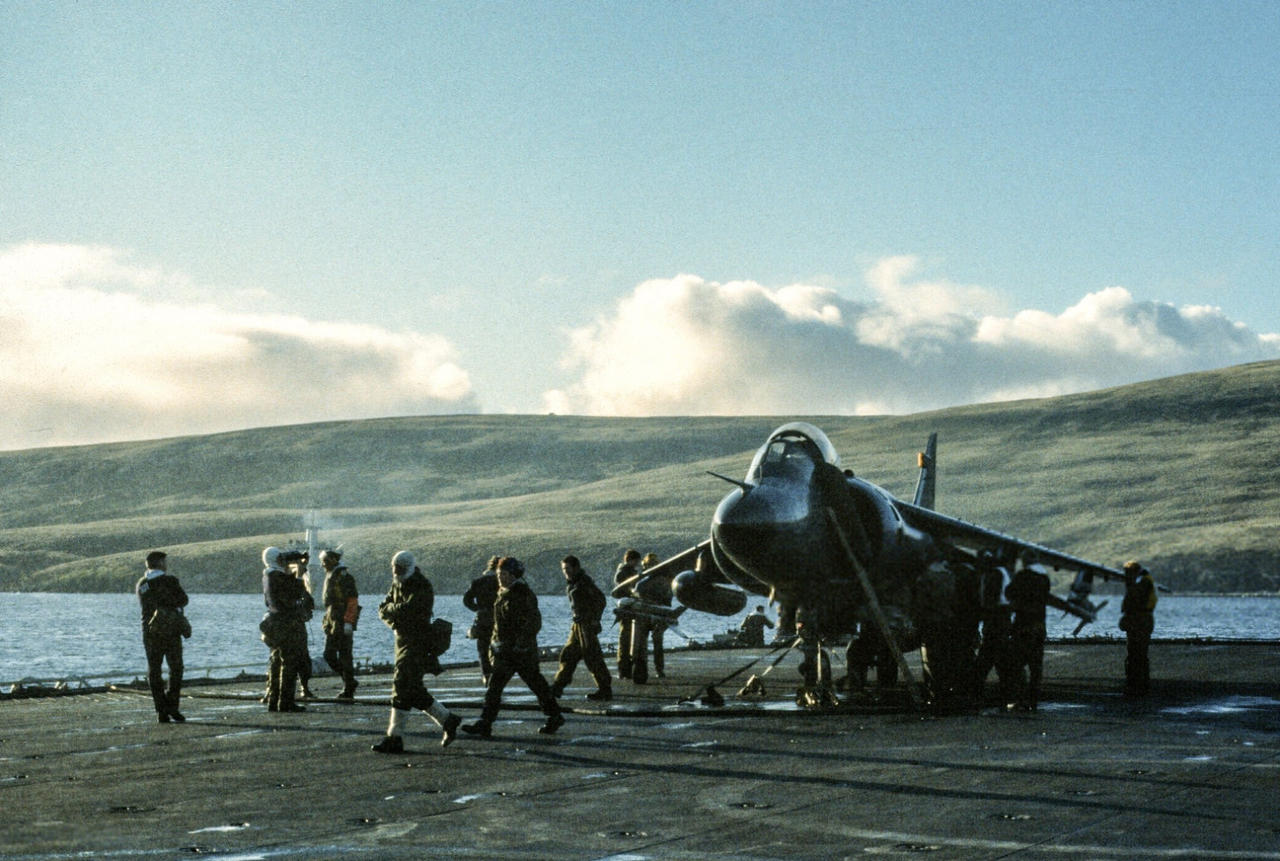 Falklands War 1982 By TheRioter On DeviantArt falklands-war-1982-by-therioter-on-deviantart