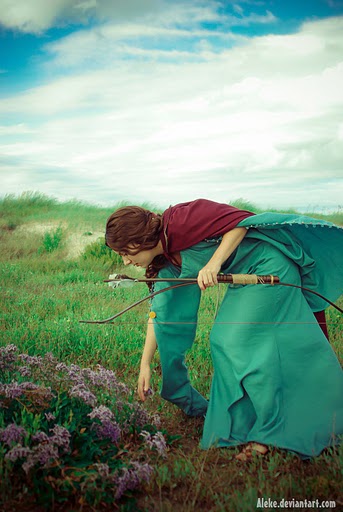 King Arthur, Guinevere - Floral