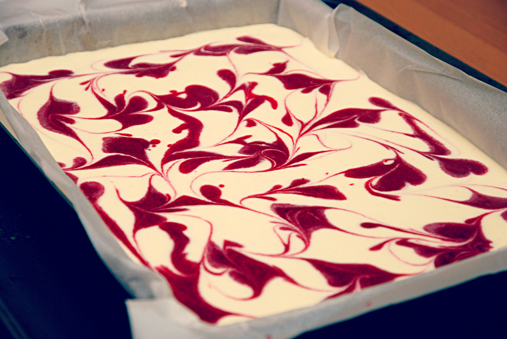 Cheescake with raspberries