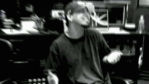 Mike Shinoda by izzo1 on DeviantArt Mike Shinoda by izzo1 on DeviantArt