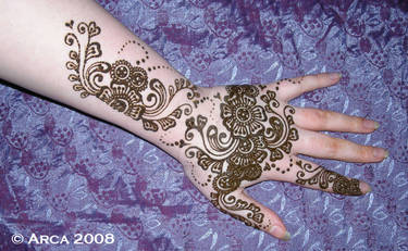 kiran henna flower