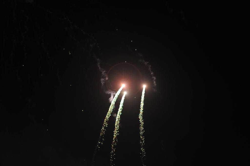 Fireworks Deviantart Fireworks by Ordinandes on DeviantArt