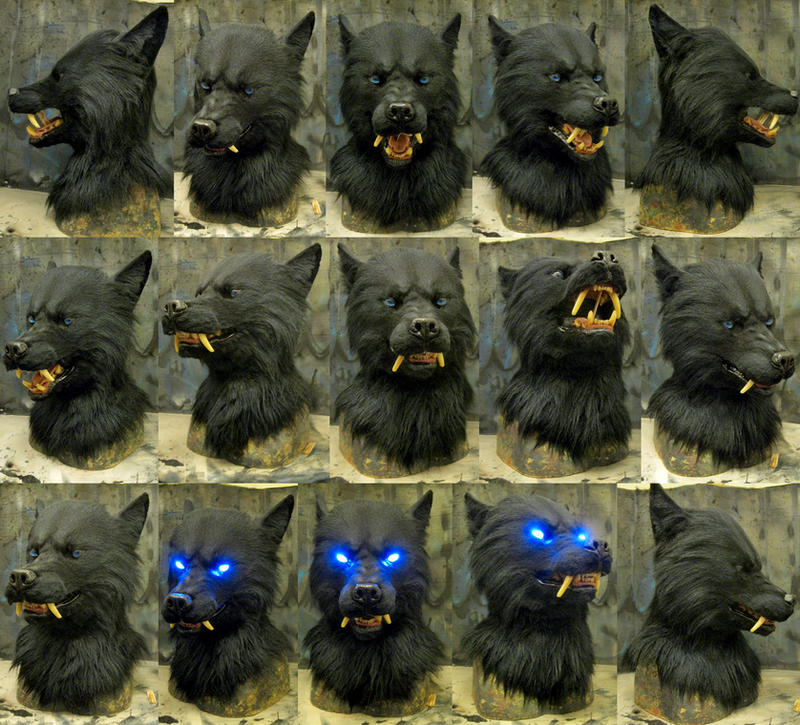 Snarly black werewolf mask by Crystumes