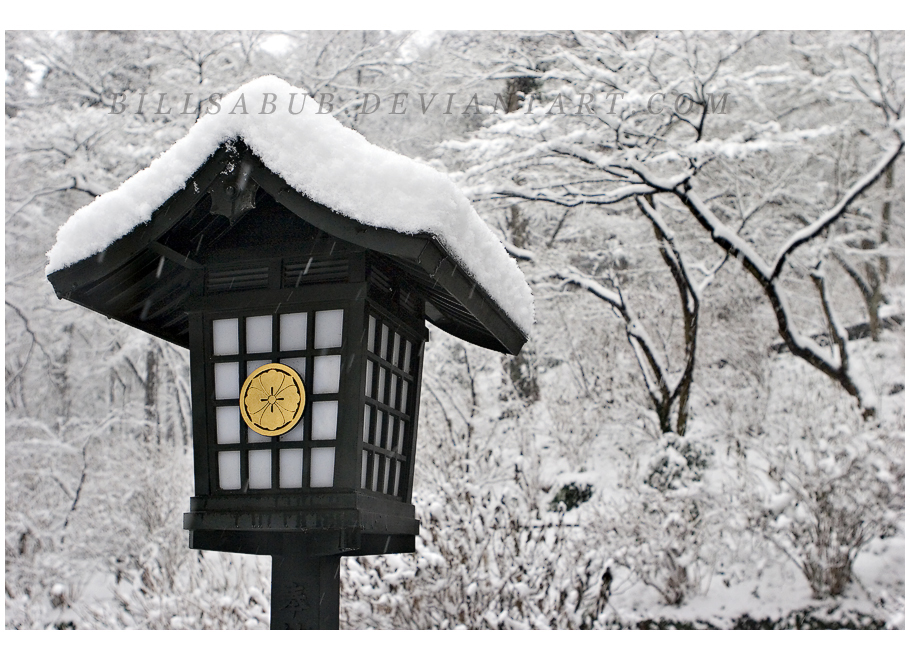 Snowy Lantern