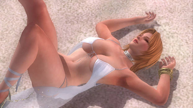 Dead or Alive 5 Ultimate Tina Tropical Sexy 4